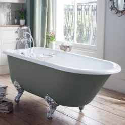Heritage Essex 2TH Roll Top Cast Iron Bath (1700x770mm) With Feet